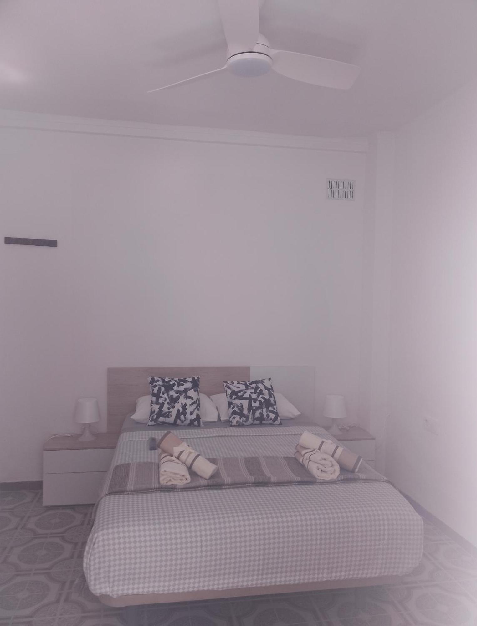 Malaga Center Rooms Bagian luar foto